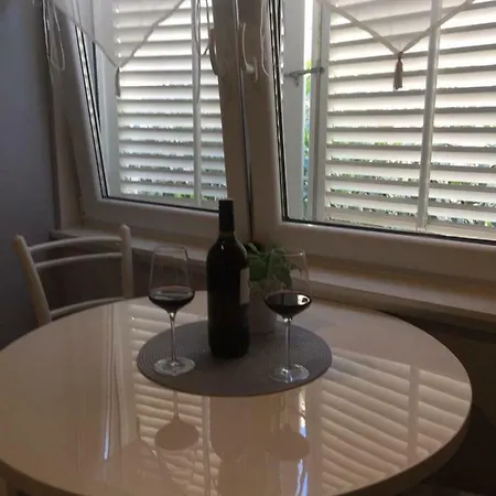 Апартаменты Apartmani Vela Luka